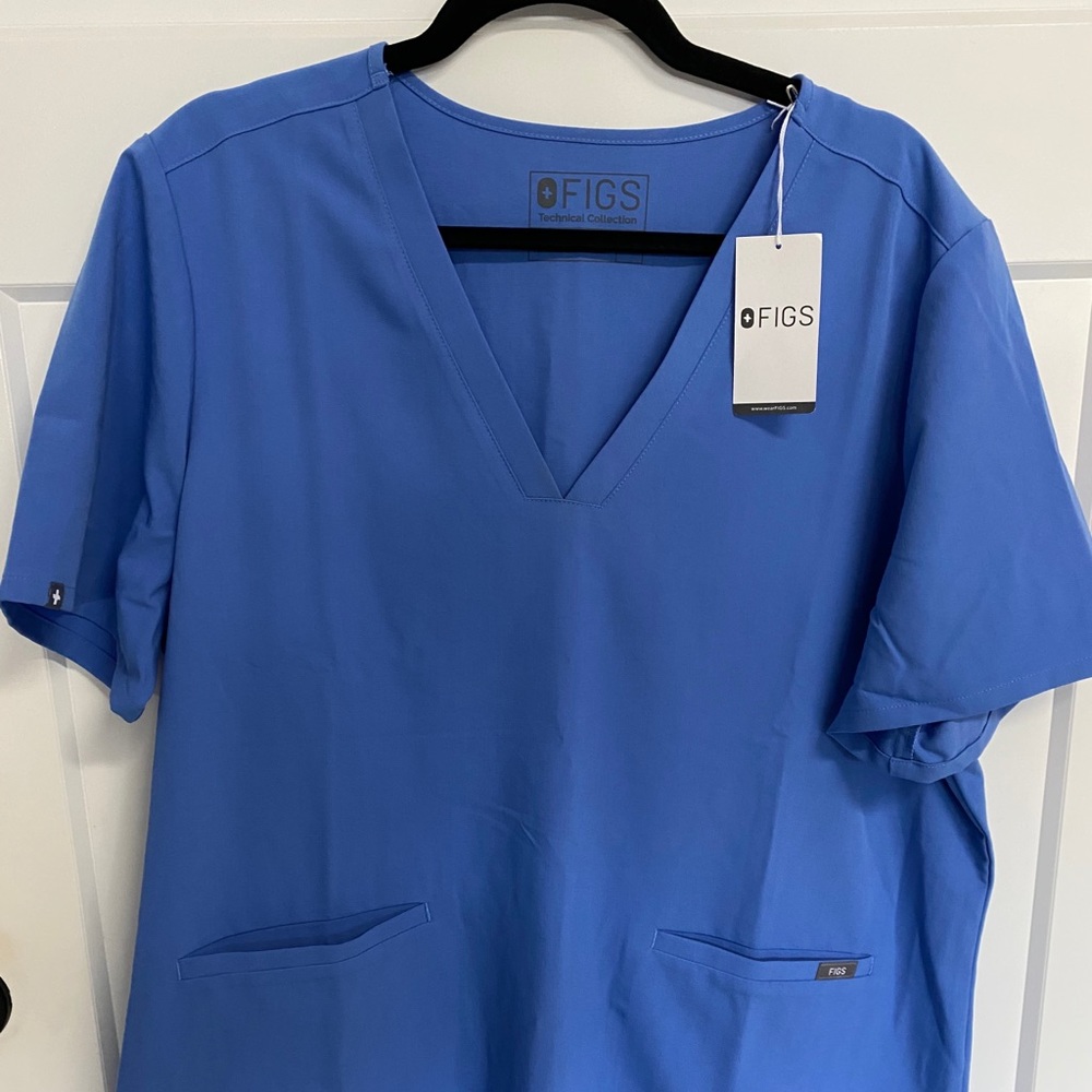 Women’s Figs Scrubs